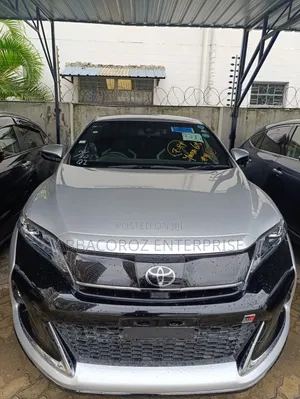 Toyota Harrier 2017 Silver