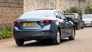 Mazda Axela 2015 Blue