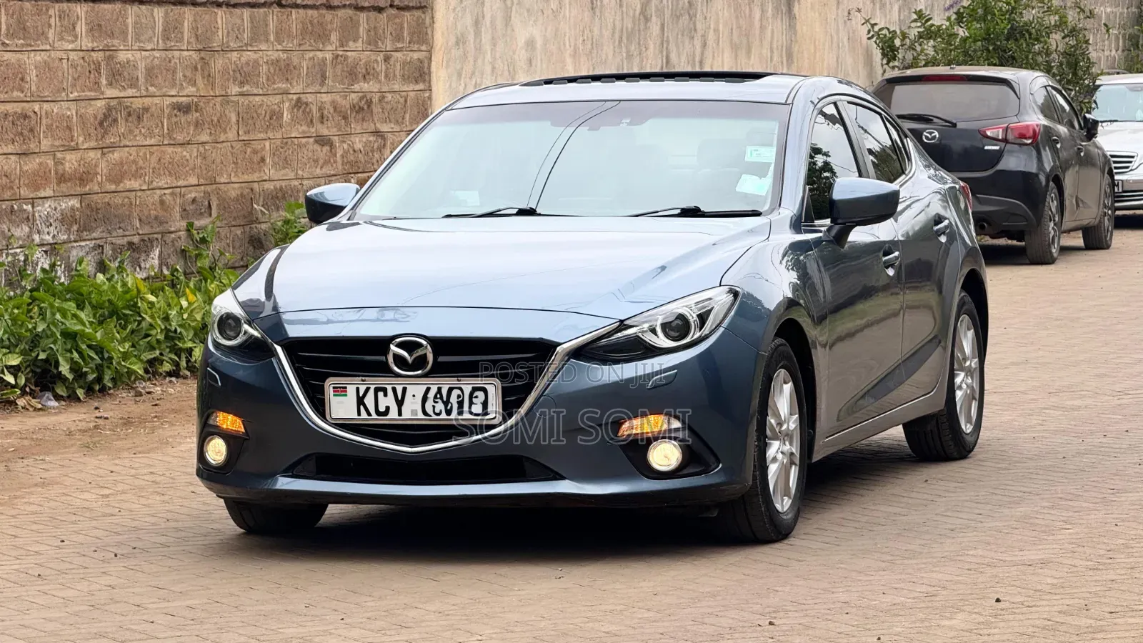 Mazda Axela 2015 Blue