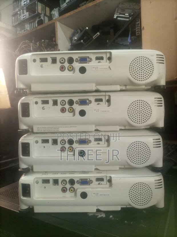 Ex Uk Slightly Used Projectors Now Available - thumbnail 2
