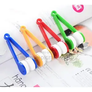 Portable Glasses Cleaning Brush Microfiber Eyeglass Sunglasses Cleaner
