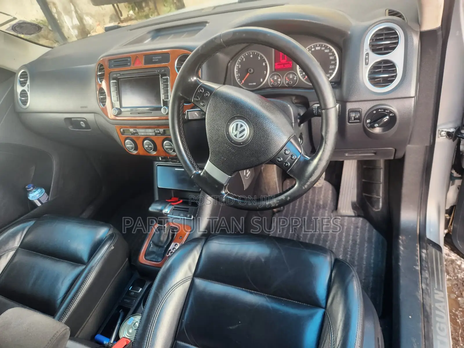 Volkswagen Tiguan 2009 Silver