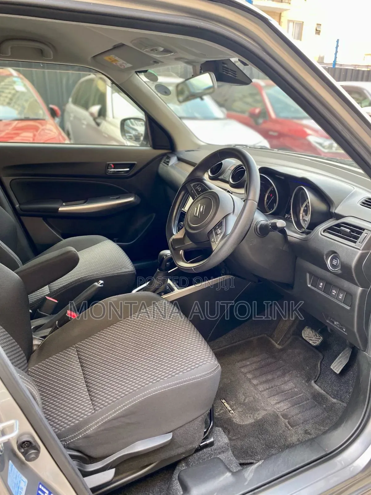 Suzuki Swift 2019 Gray