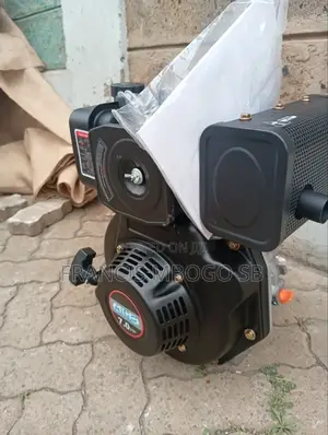 Strong Japan Mixer Engine 7hp Diesel