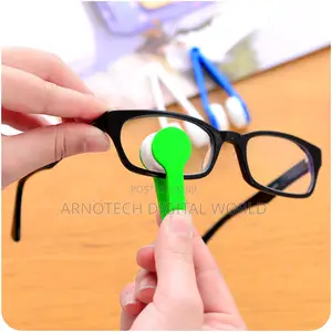 Microfiber Spectacles Cleaner Soft Brush Eyeglass Cleaning Clip