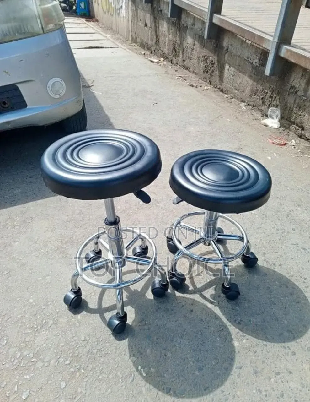 Black Lab Stools