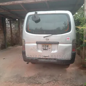 Nissan Caravan (Urvan) 2002 Silver