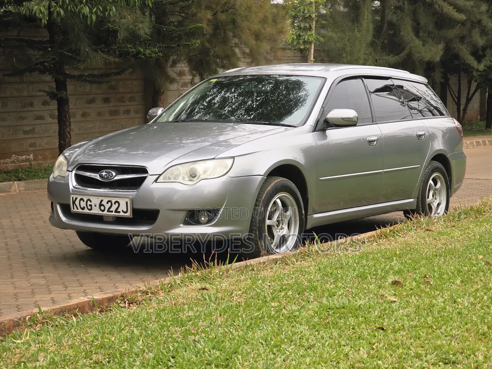 Subaru Legacy 2009 Silver
