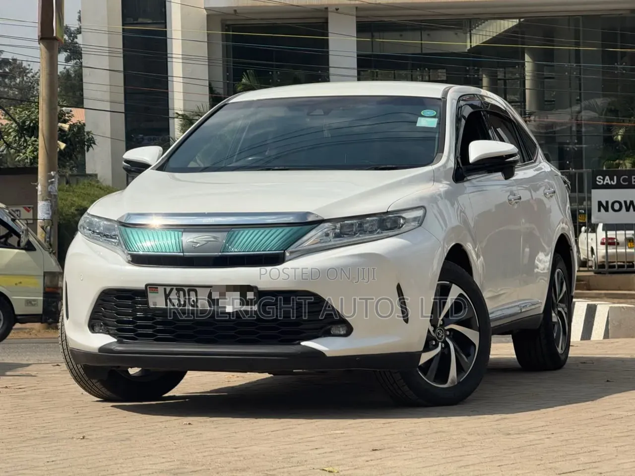 Toyota Harrier 2017 White