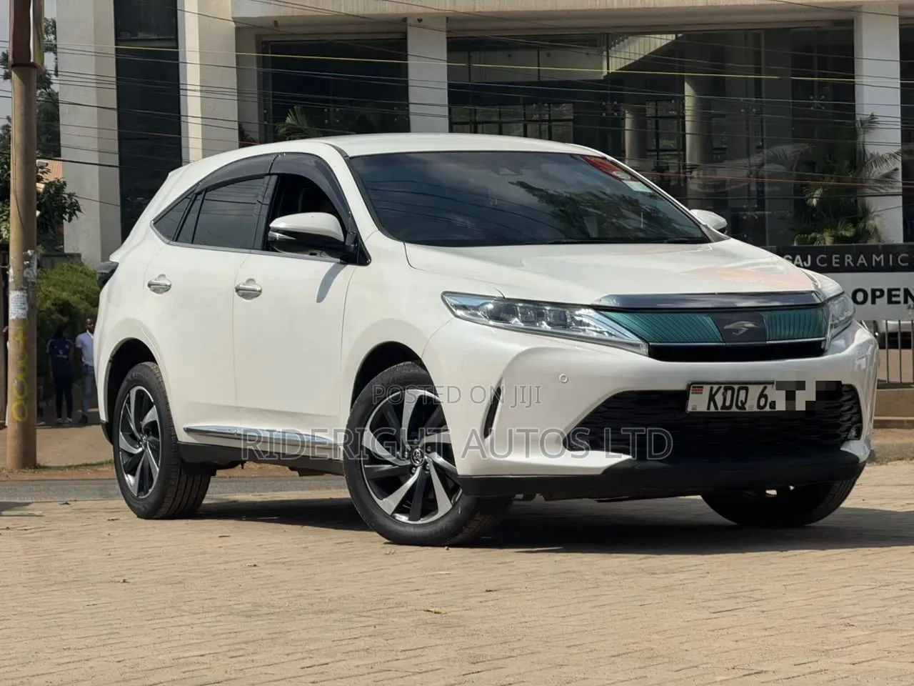 Toyota Harrier 2017 White