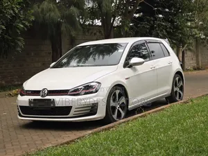 Volkswagen Golf GTI 2015 White