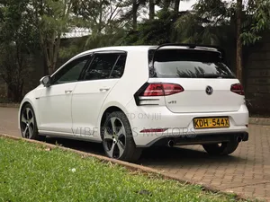 Volkswagen Golf GTI 2015 White