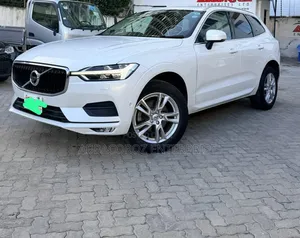 Volvo XC60 2019 White