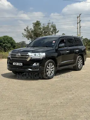 Toyota Land Cruiser 4.6 V8 ZX 2011 Black