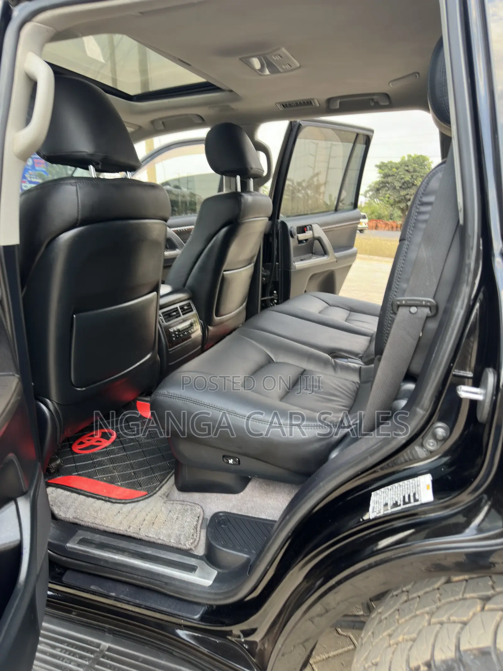 Toyota Land Cruiser 4.6 V8 ZX 2011 Black