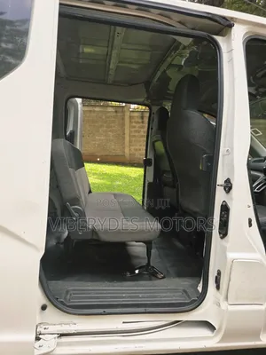 Nissan NV200 2010 White