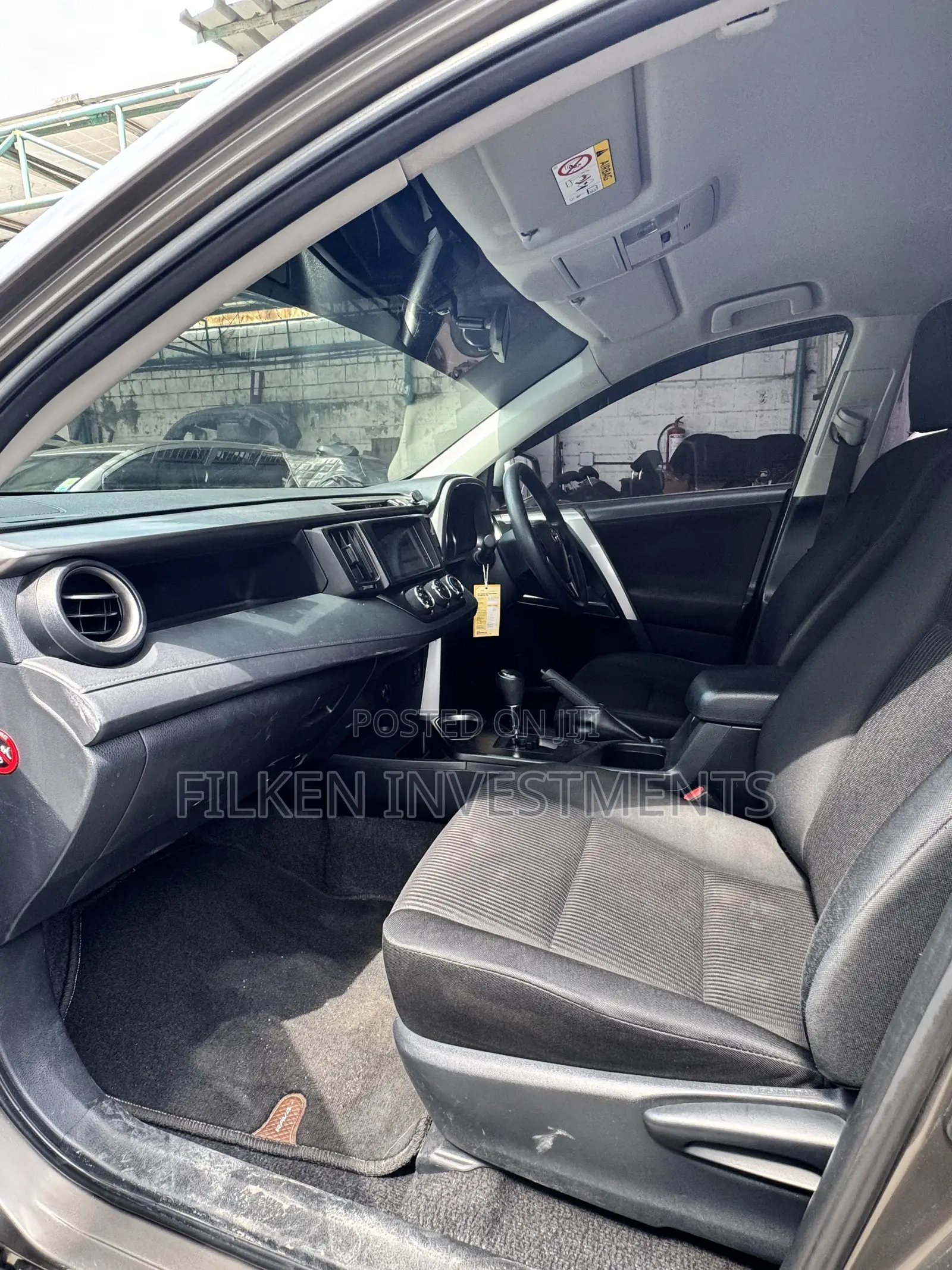 Toyota RAV4 2018 Ivory