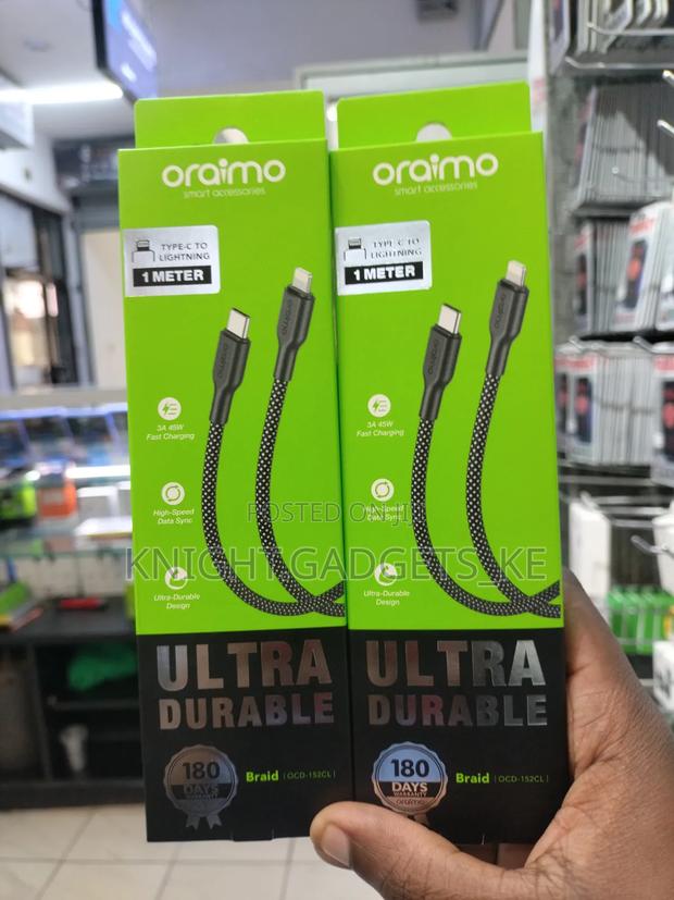 Oraimo C to Lightning (Braid)