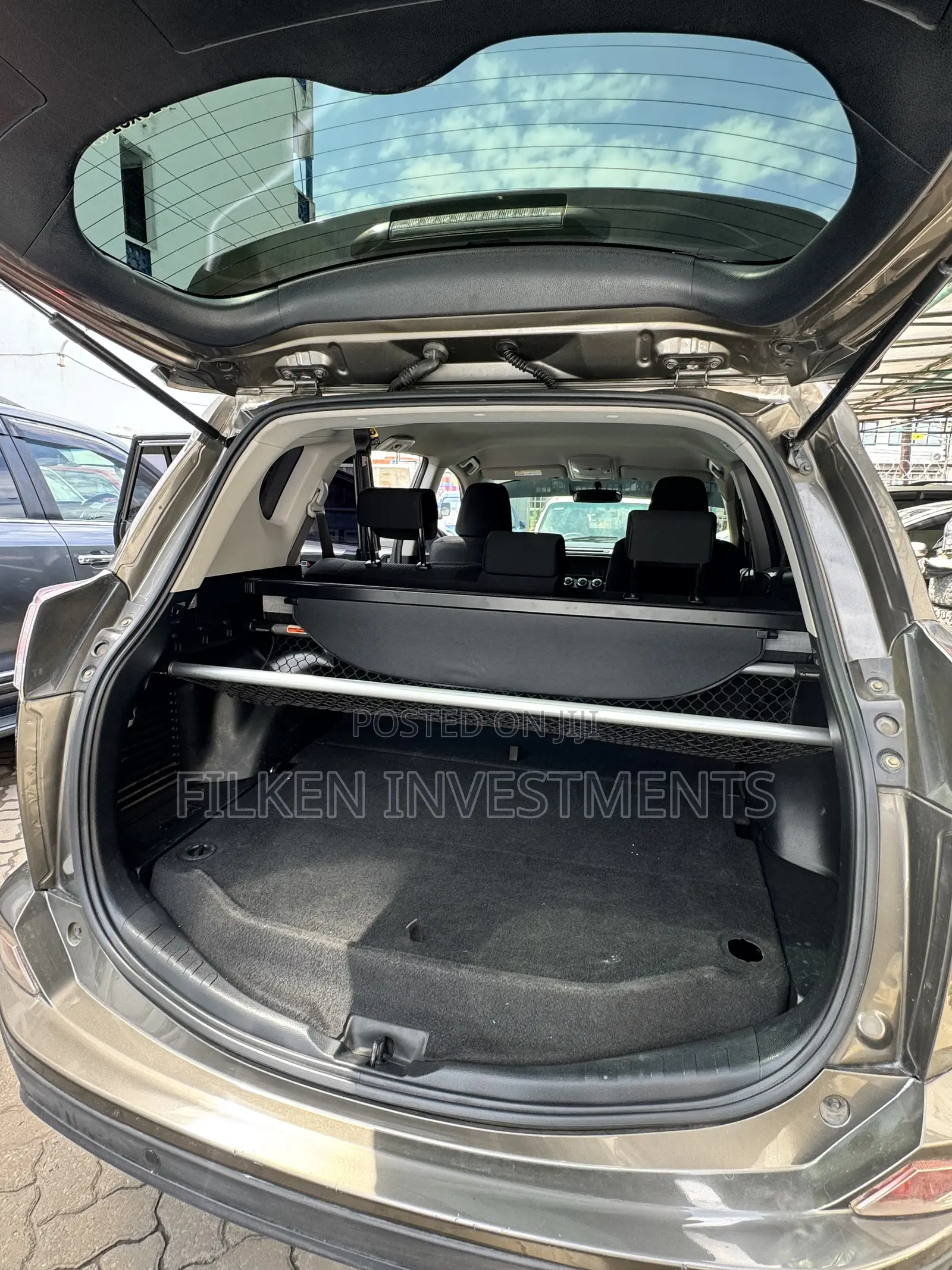 Toyota RAV4 2018 Ivory