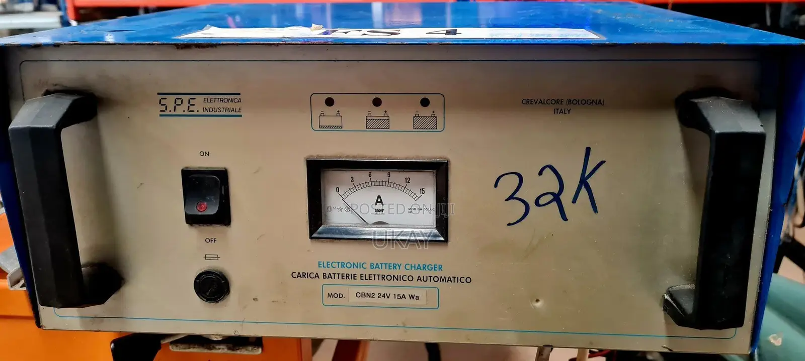 Industriale Cbn2 Model Battery Charger.