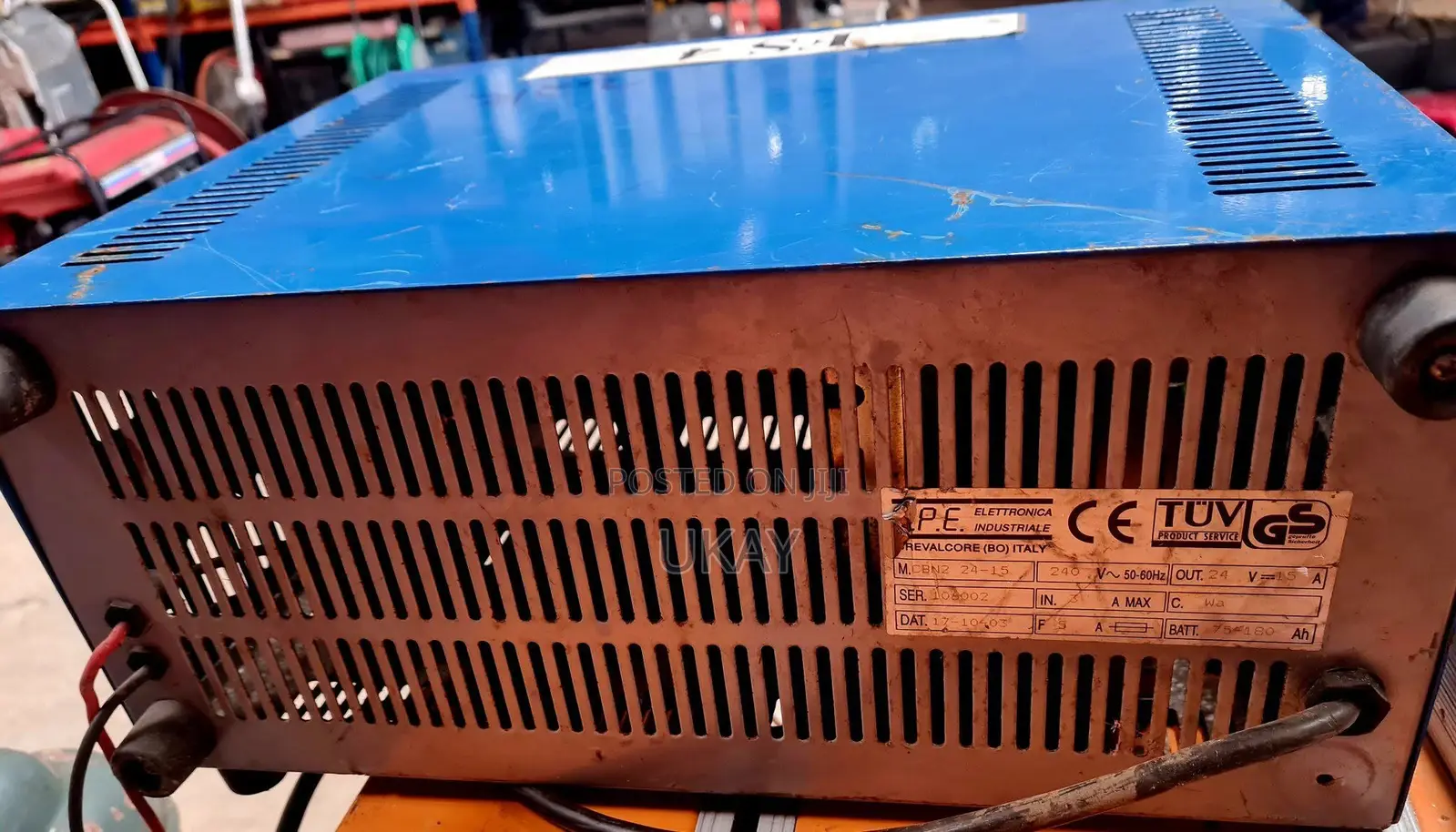 Industriale Cbn2 Model Battery Charger.