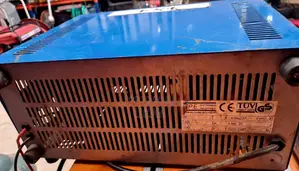 Industriale Cbn2 Model Battery Charger.