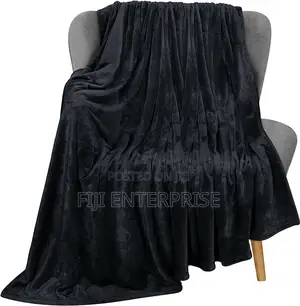 Plain Coral Fleece Throw Blanket – 3 Sizes | Ultra-Soft Cozy
