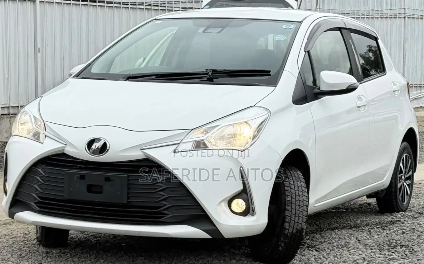 Toyota Vitz 2019 Pearl