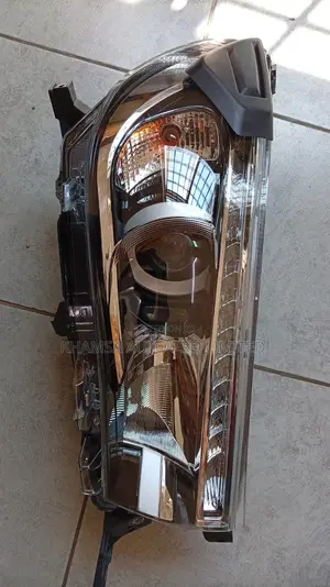 Toyota Hilux Revo Head Lamp Led