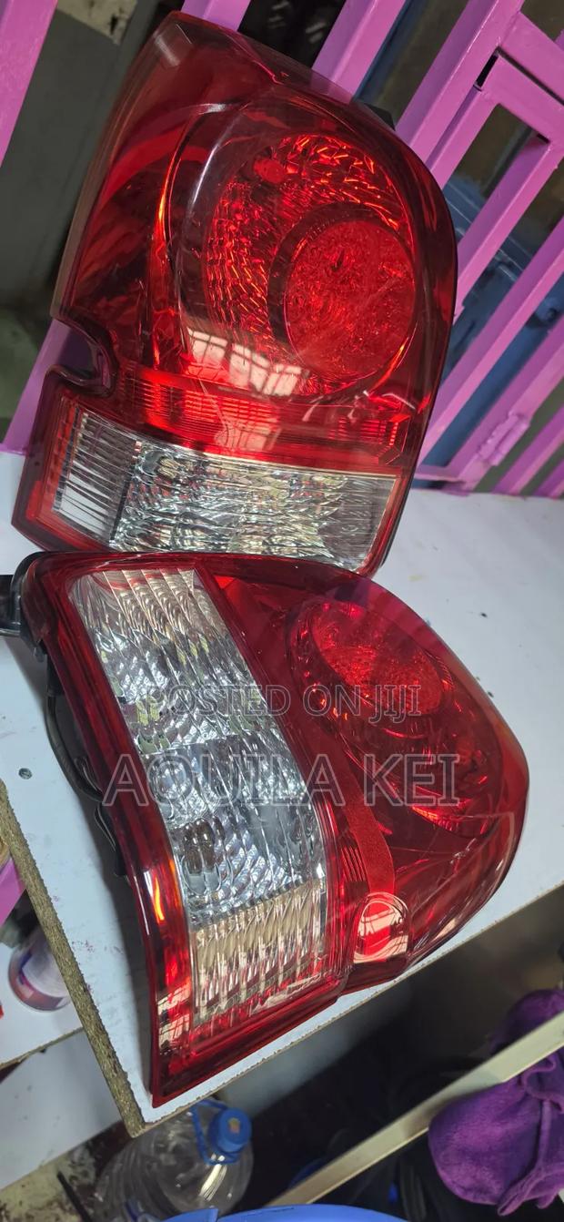 Porte 2014 Taillights - main view