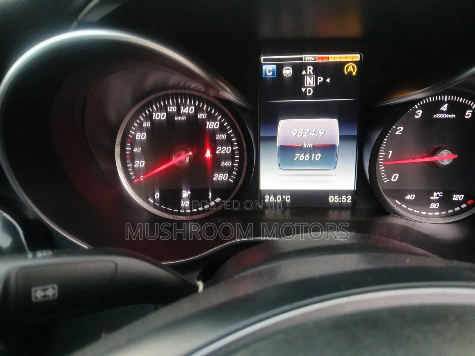 Mercedes-Benz C180 2016 Silver
