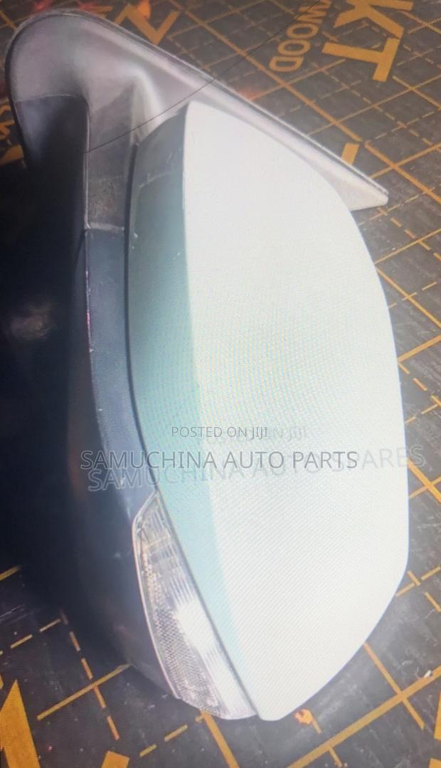 Side Mirror Toyota Porte / Spade With Indicator - thumbnail 2