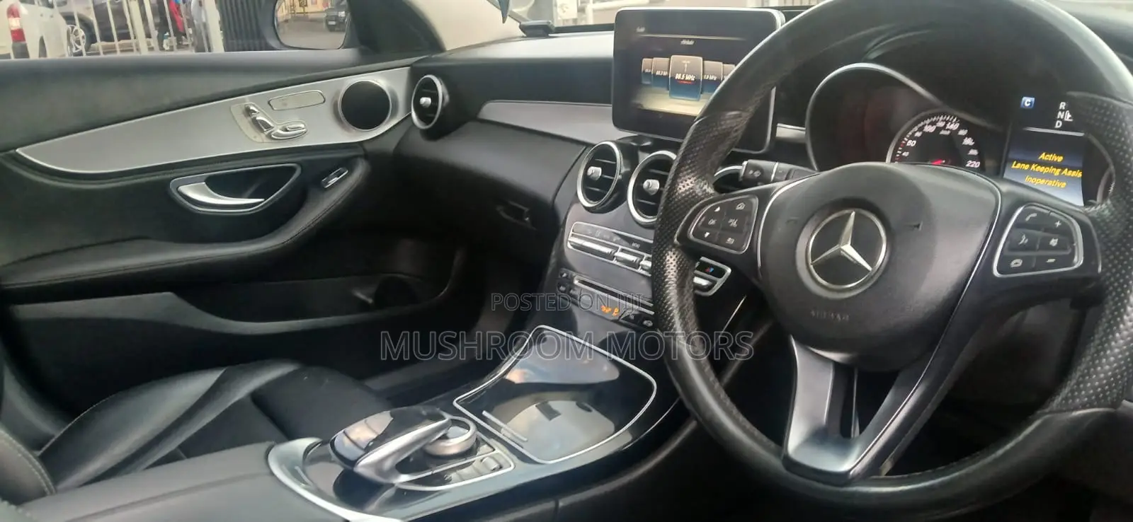 Mercedes-Benz C180 2016 Silver