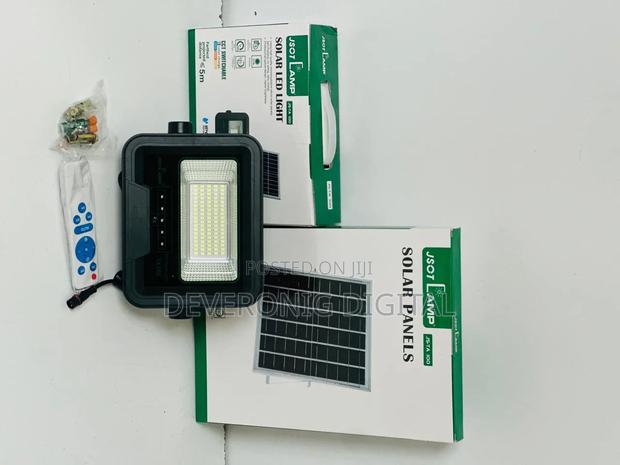 *Ta 100w Solar Floodlight* - thumbnail 2
