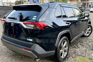 Toyota RAV4 2020 Matt Black