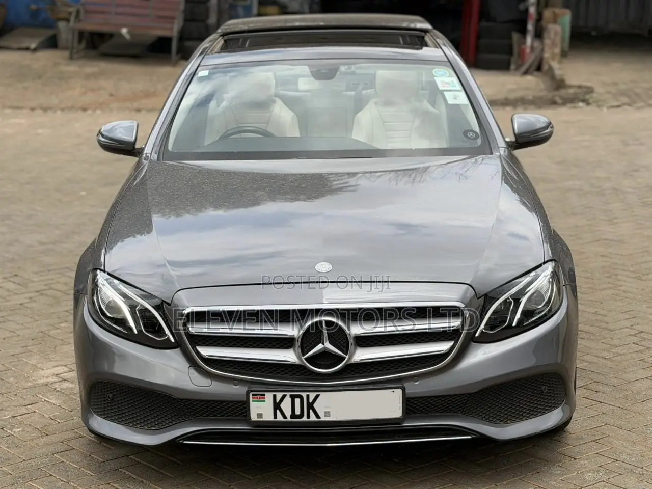 Mercedes-Benz E220 2016 Gray