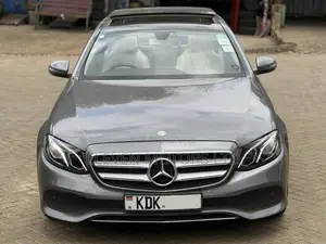 Mercedes-Benz E220 2016 Gray