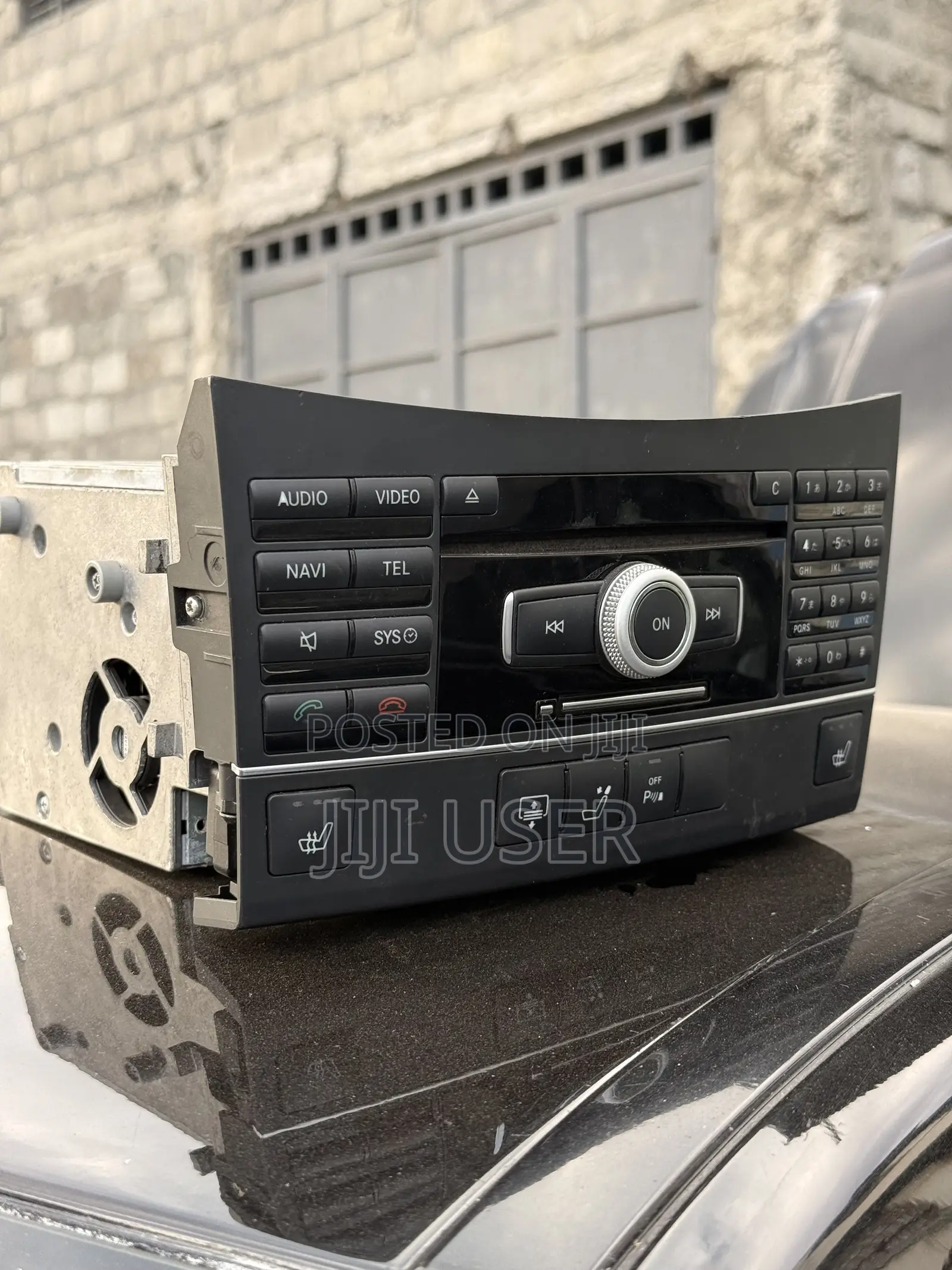 Radio - Mercedes Benz E Class