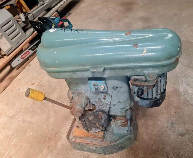 Bench Pillar Drill Green Cast-iron Top Cover.