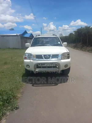 Nissan NP300 2008 White
