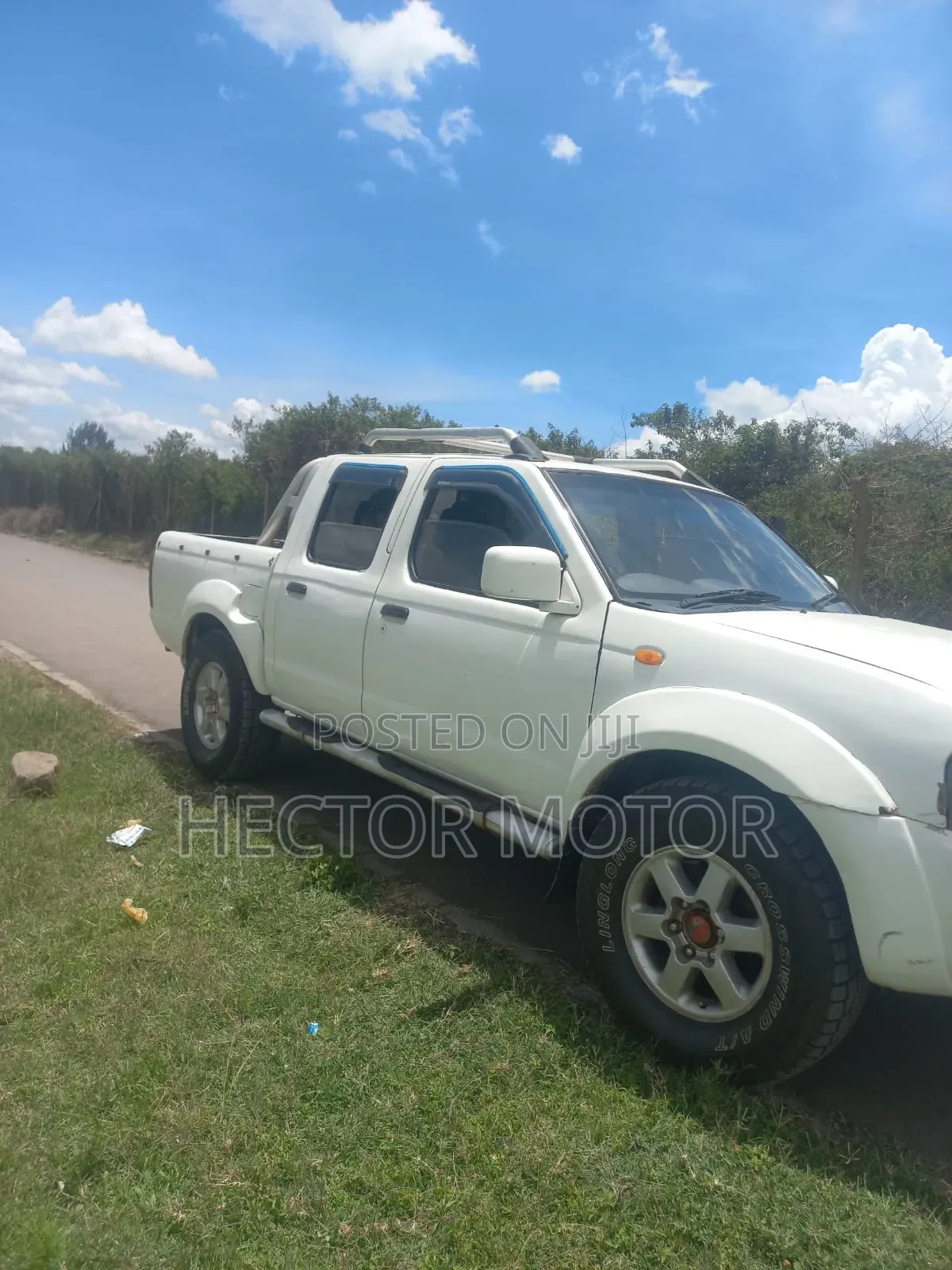 Nissan NP300 2008 White