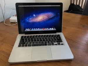Laptop Apple MacBook 2011 8GB Intel Core i5 SSD 256GB