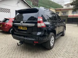 Toyota Land Cruiser Prado 2016 Black