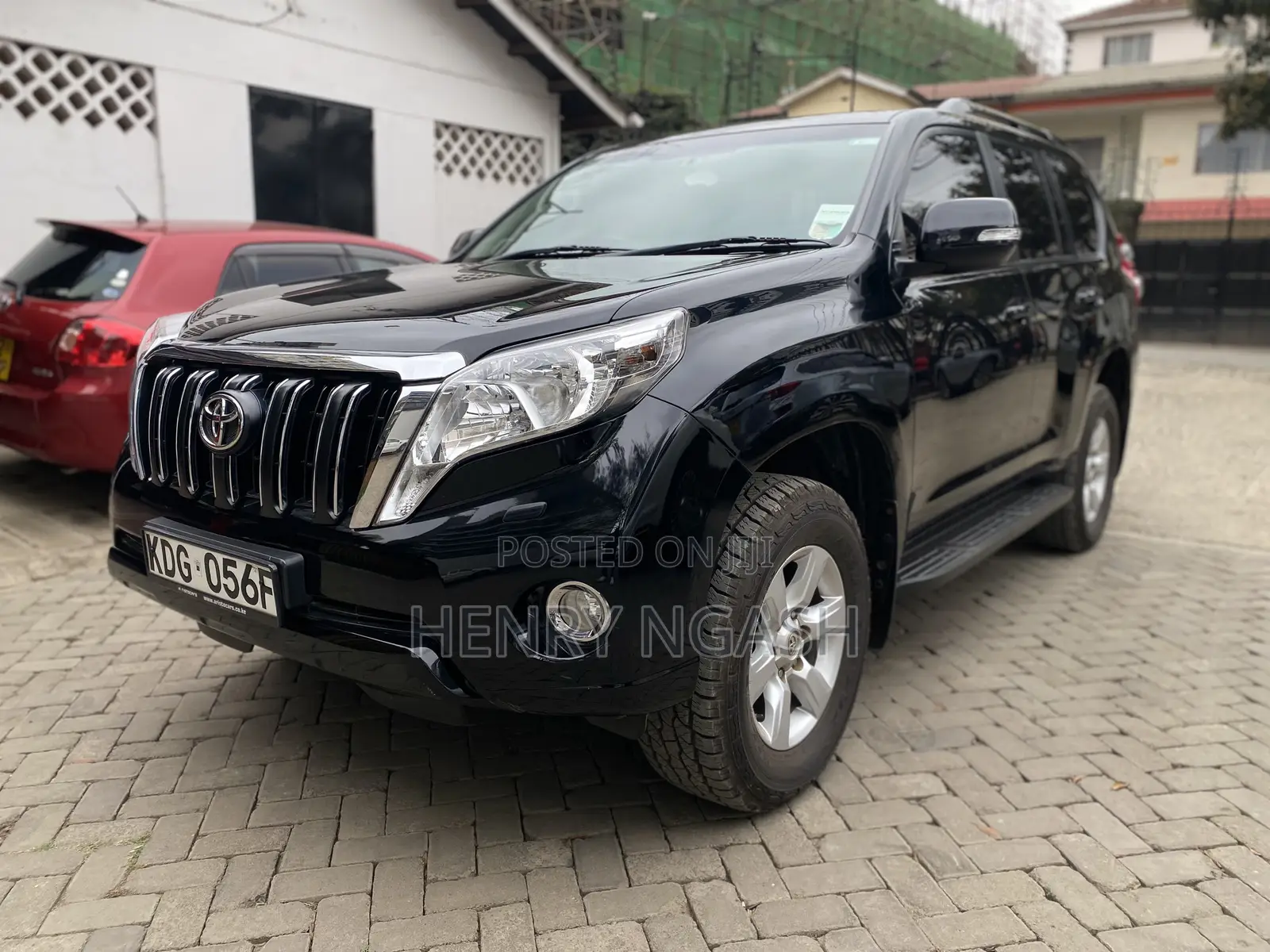 Toyota Land Cruiser Prado 2016 Black