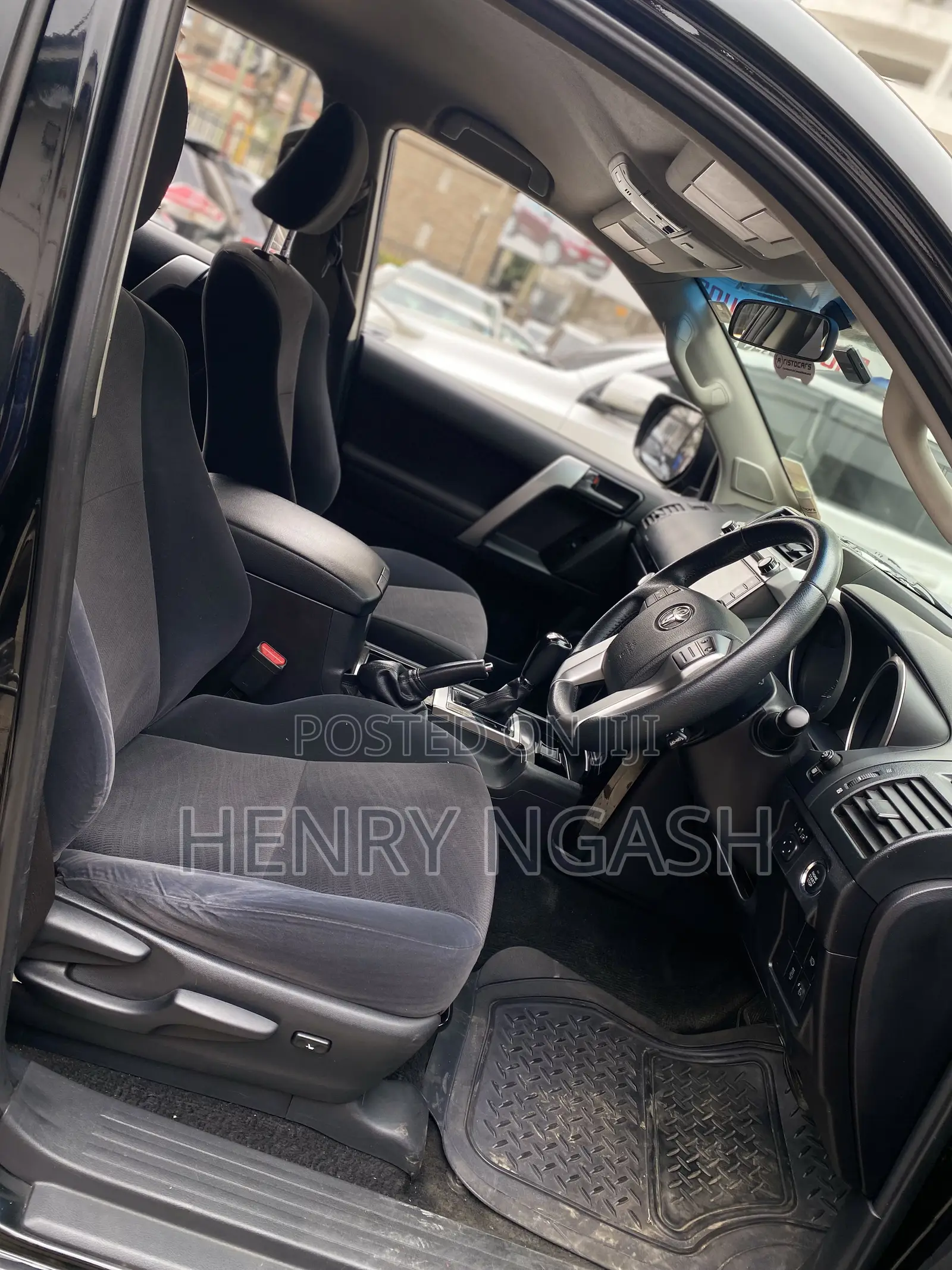 Toyota Land Cruiser Prado 2016 Black