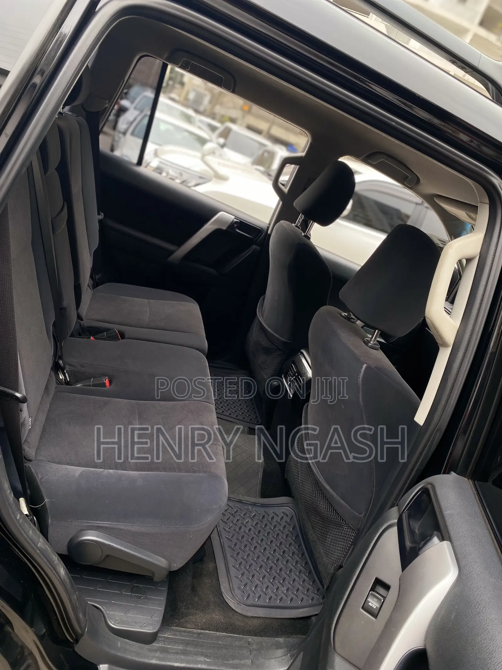 Toyota Land Cruiser Prado 2016 Black
