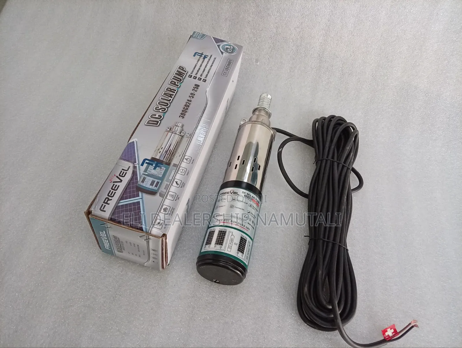 Freevel Solar Submersible Pump for Boreholes, Wells Irrigation 250w