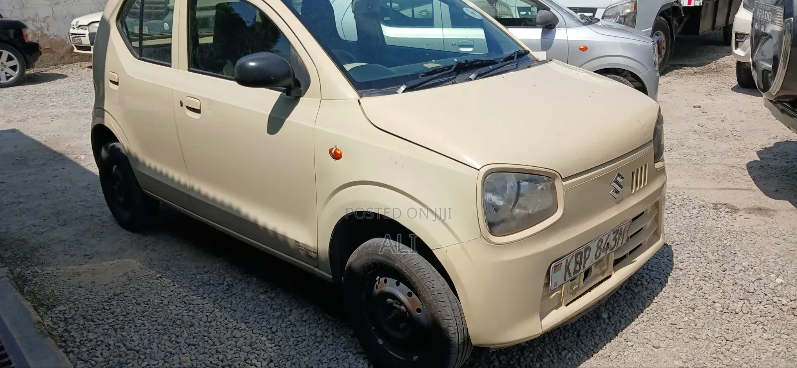 Suzuki Alto 2016 Beige