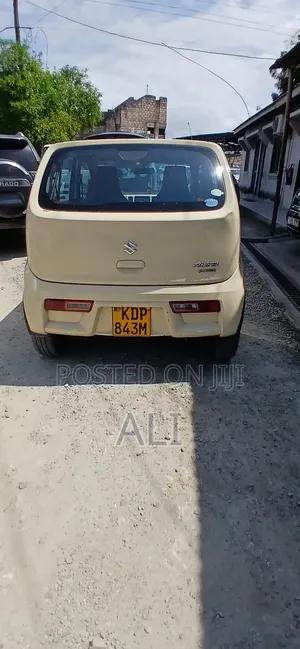 Suzuki Alto 2016 Beige