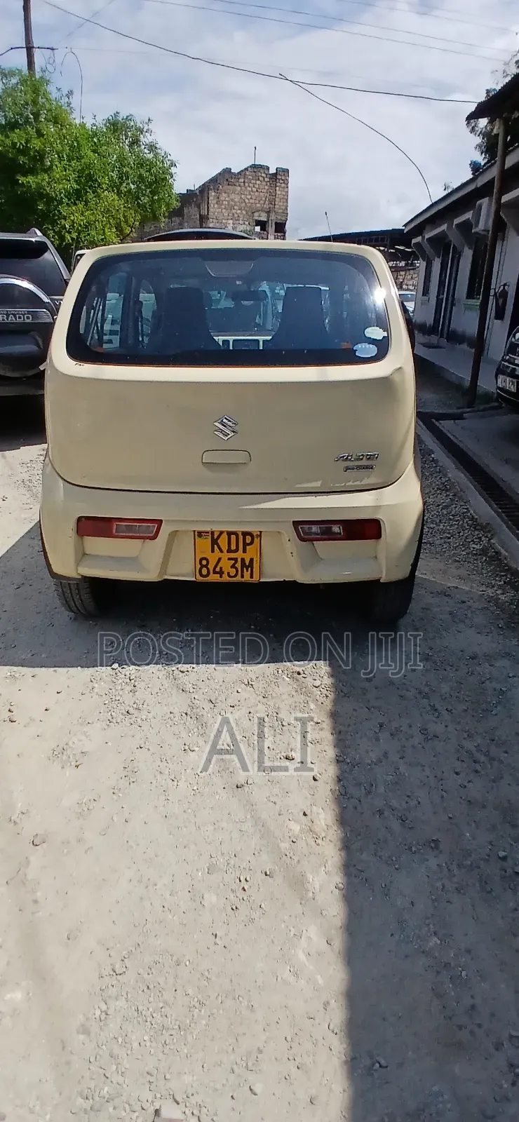 Suzuki Alto 2016 Beige